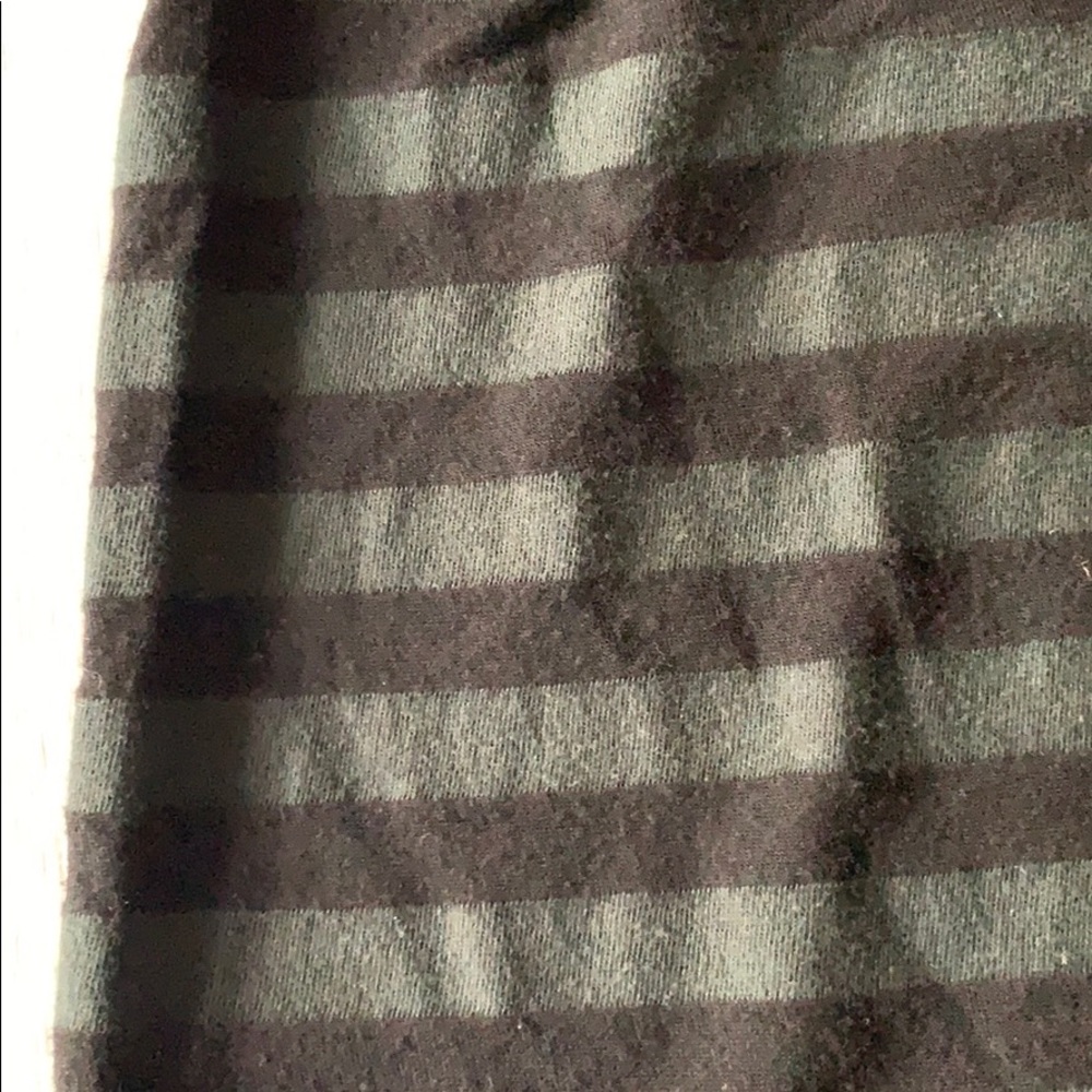Exhilaration Striped Tank Cap Sleeves Rolled Edges - Picture 4 of 6